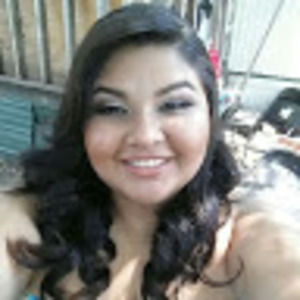 Meet your Posher, Daniela